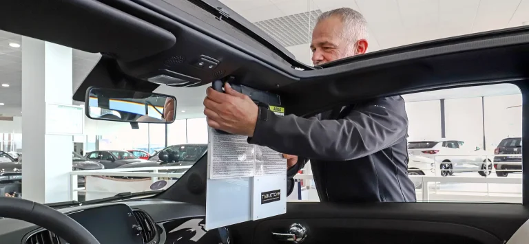 Installation d’une tablette Tabletcar dans un véhicule